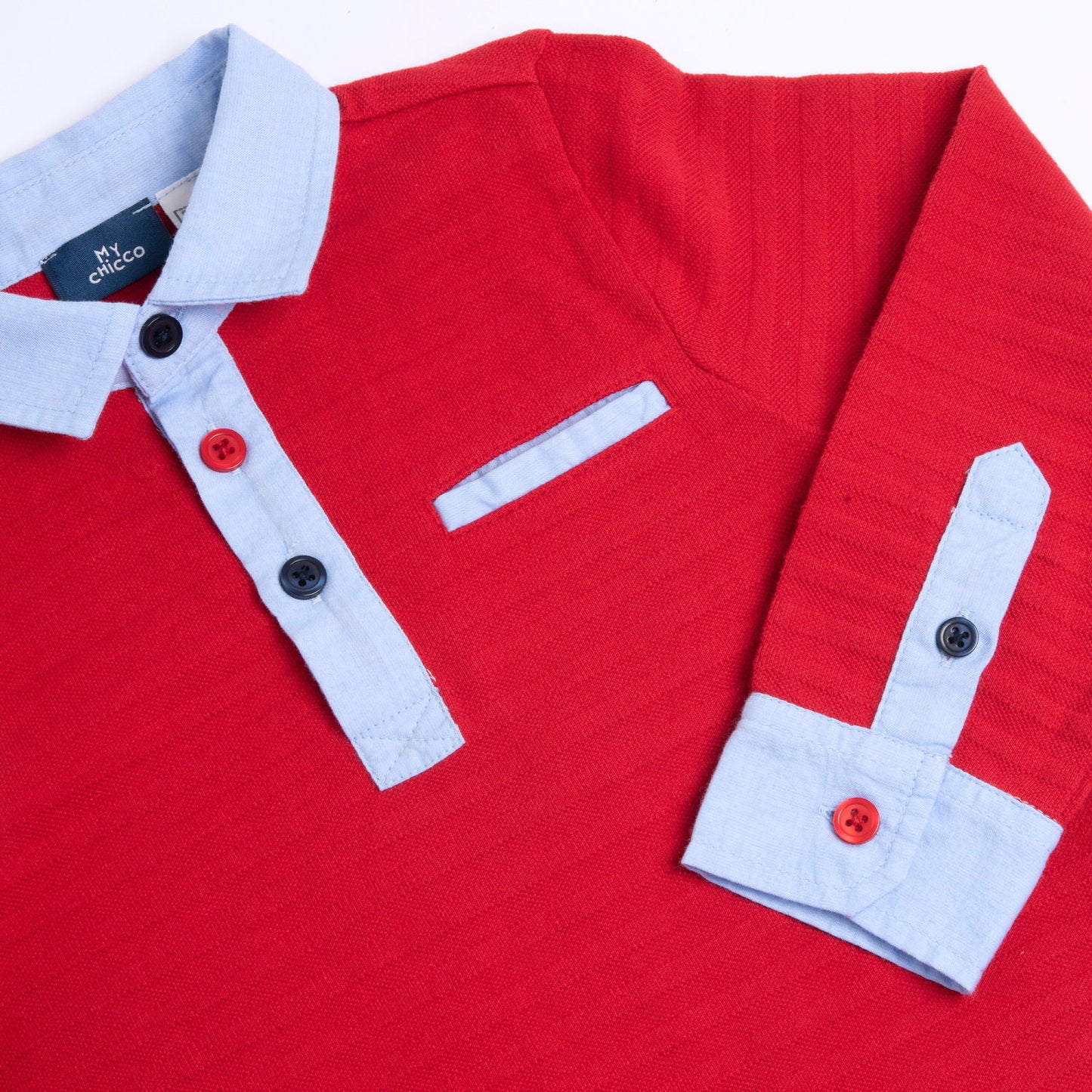 Polo rouge et bleu