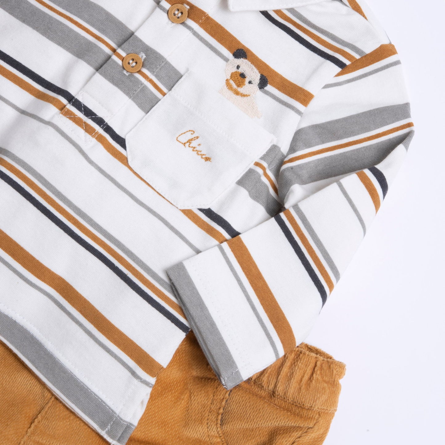Ensemble polo et pantalon ocre