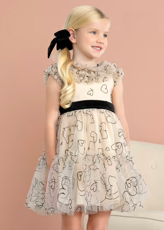 Robe beige en tulle