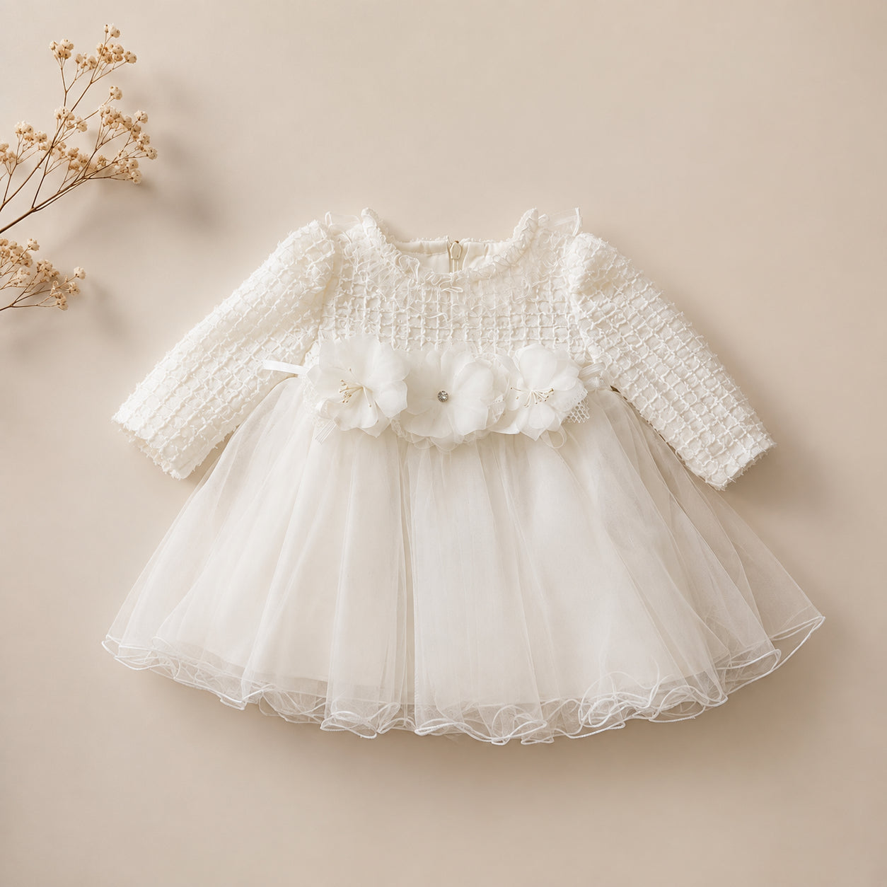 Robe blanche à fleurs