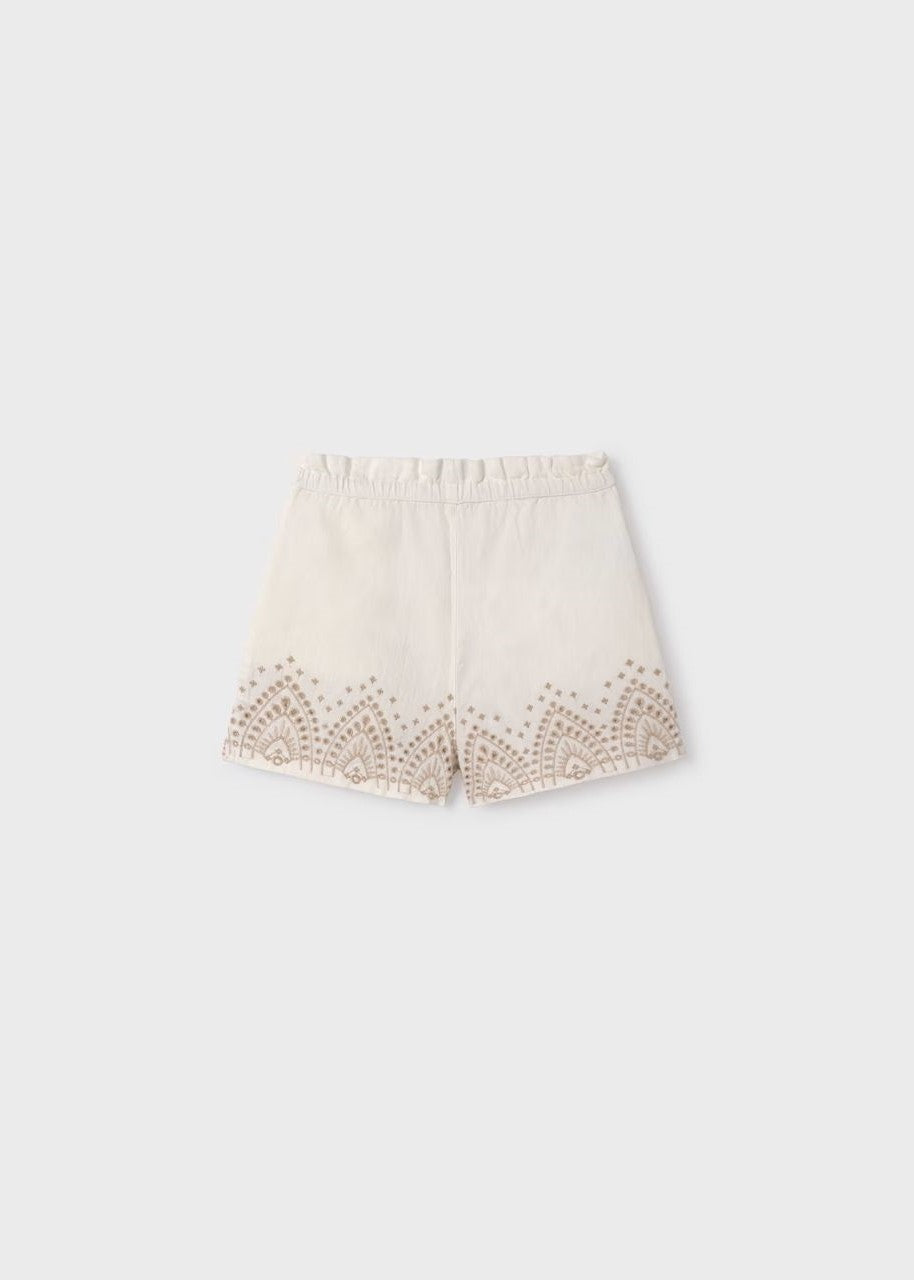 Short brodé