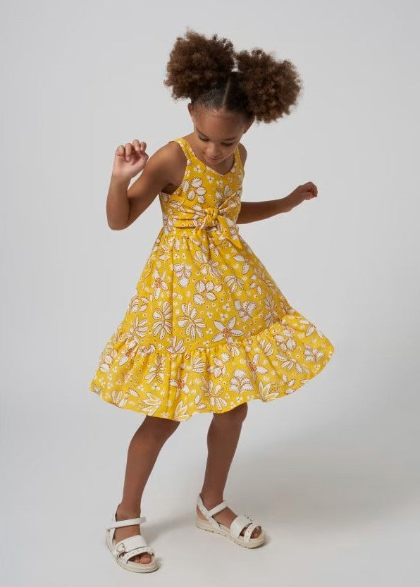 Robe jaune à fleurs